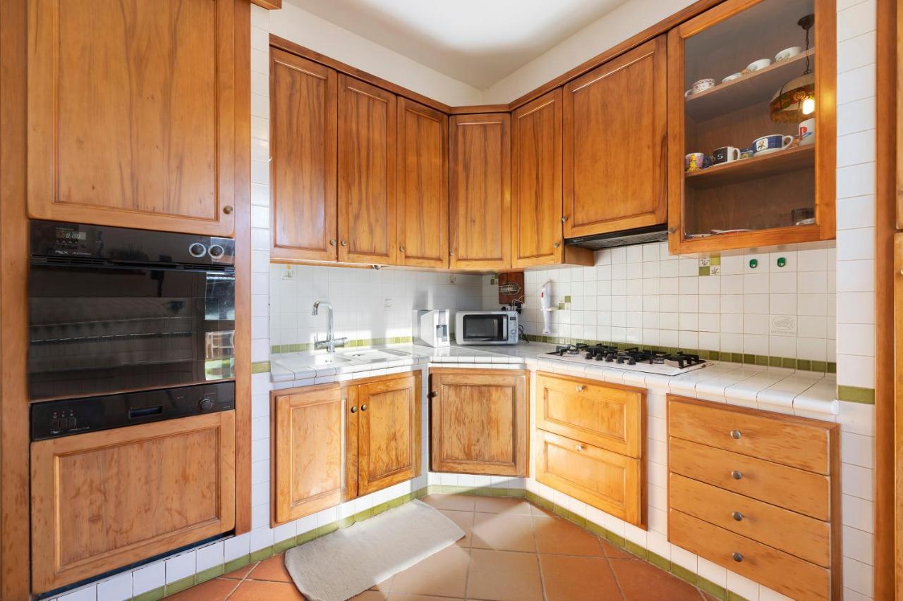 Home Charlene Albenga Bagian luar foto